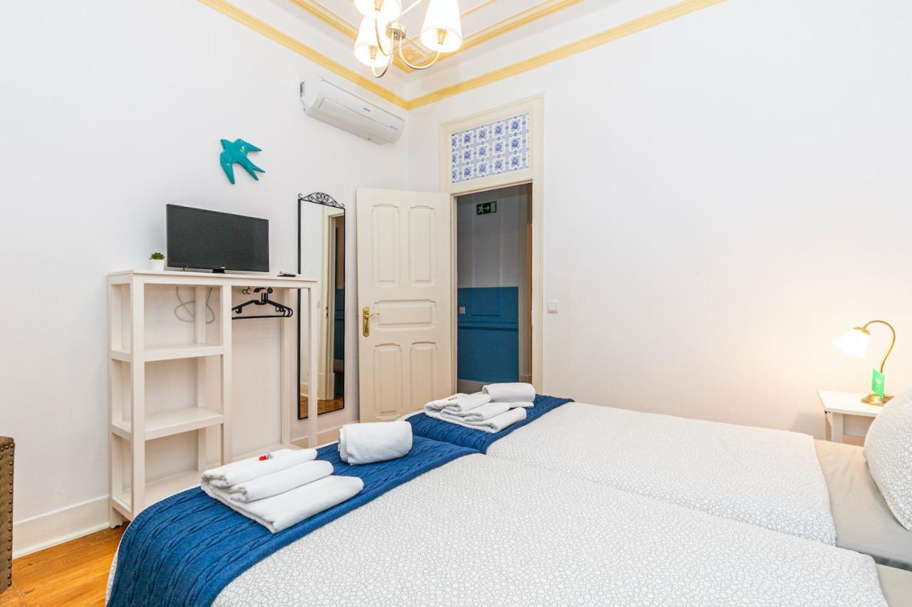 Rainbow Guesthouse 56 Lisbon Exterior photo